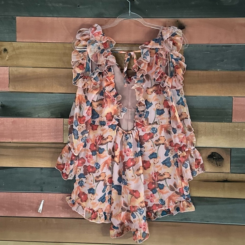 🌸 O.P.T. Floral Ruffle Cold-Shoulder Romper 🌸 - Picture 6 of 6